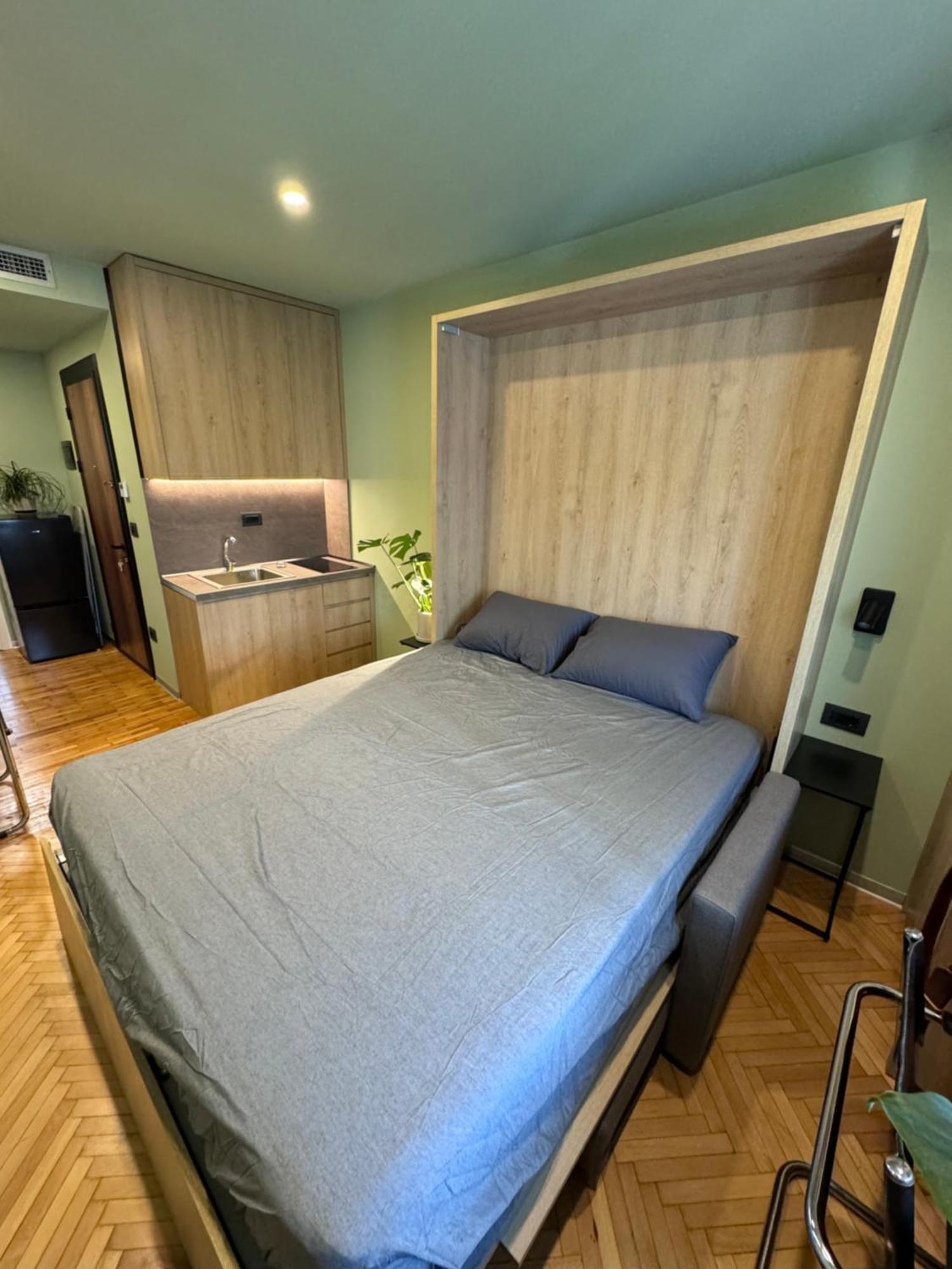 The Hidden Gem Of Blloku Apartment Tirana Bagian luar foto